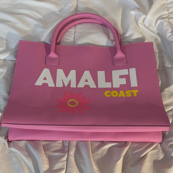 LA/LC Handbags - NWOT LA/LC Modern Vegan Leather Destination Tote Guava Pink Amalfi Coast